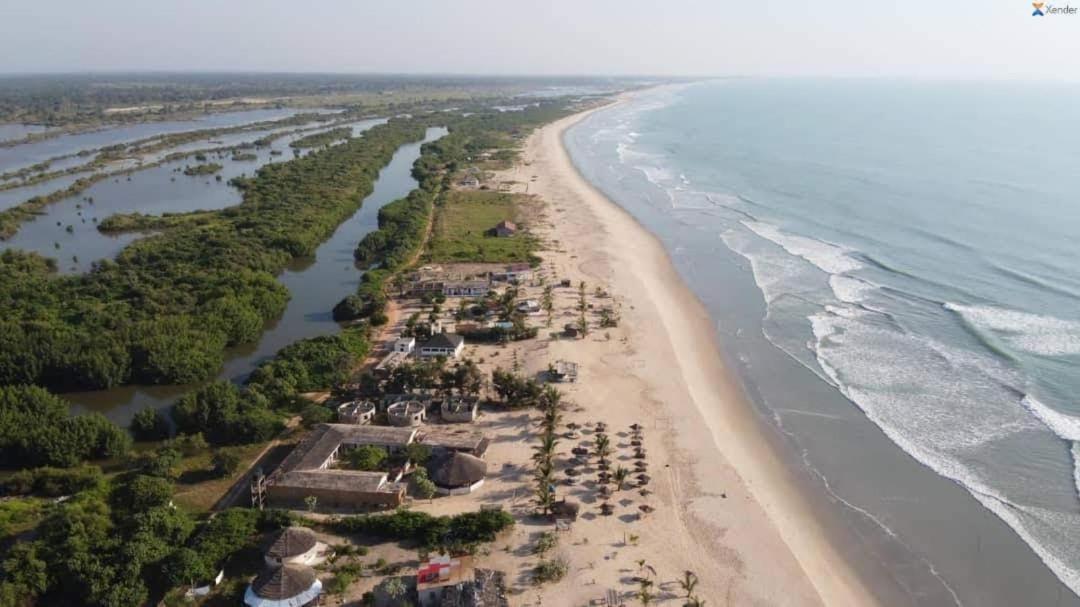 Santana Beachclub Sanyang 外观 照片