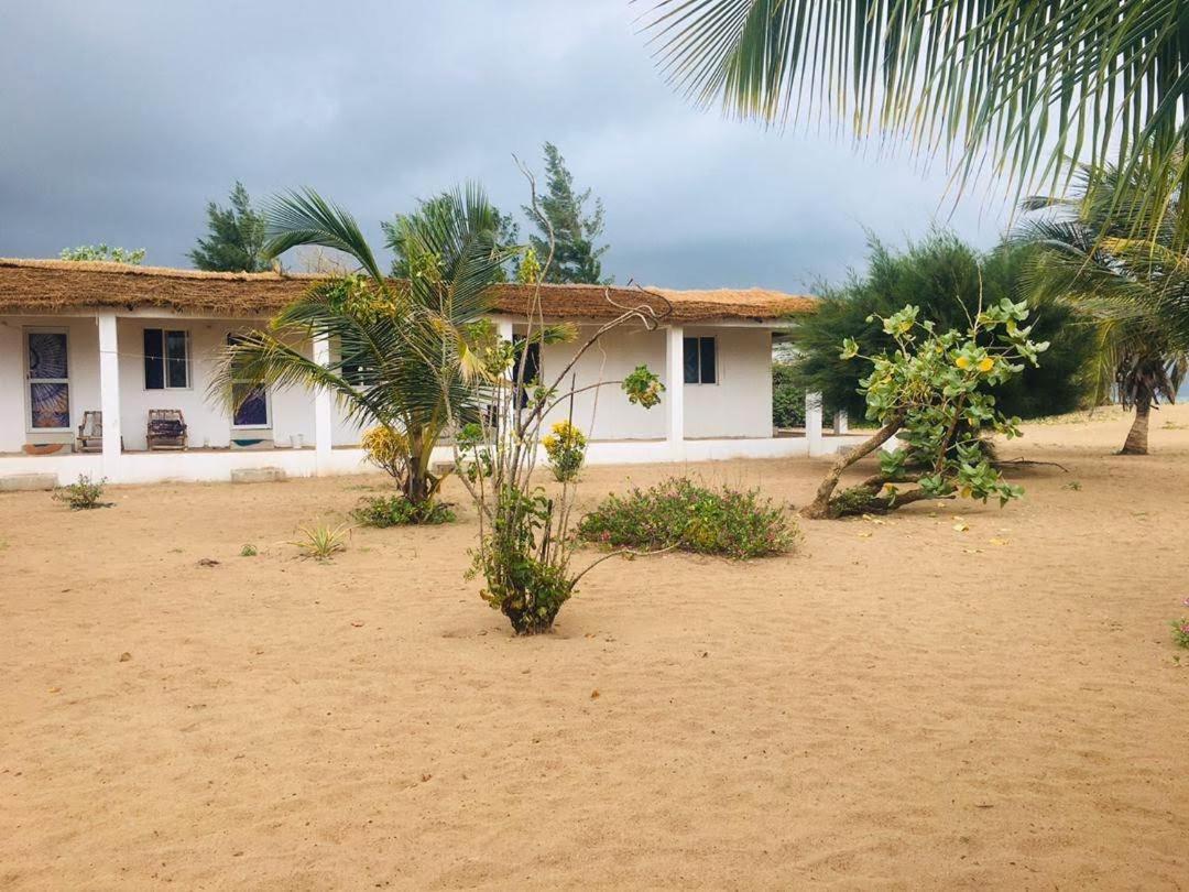 Santana Beachclub Sanyang 外观 照片
