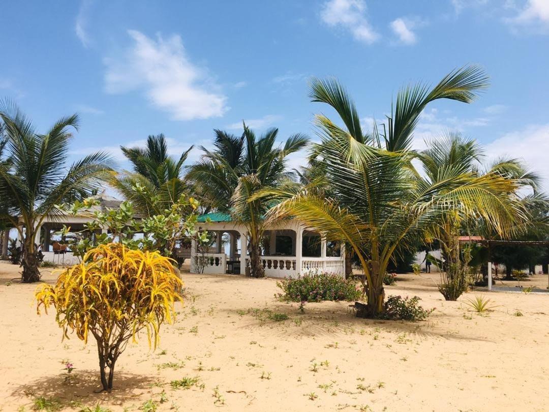 Santana Beachclub Sanyang 外观 照片